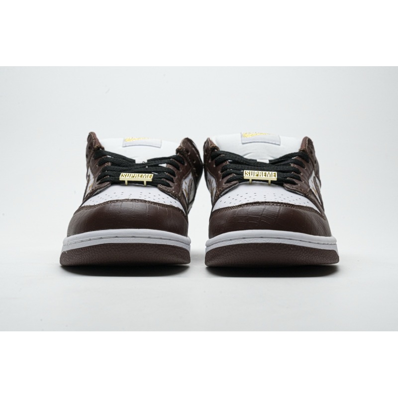 Nike SB Dunk Low Supreme Barkroot Brown