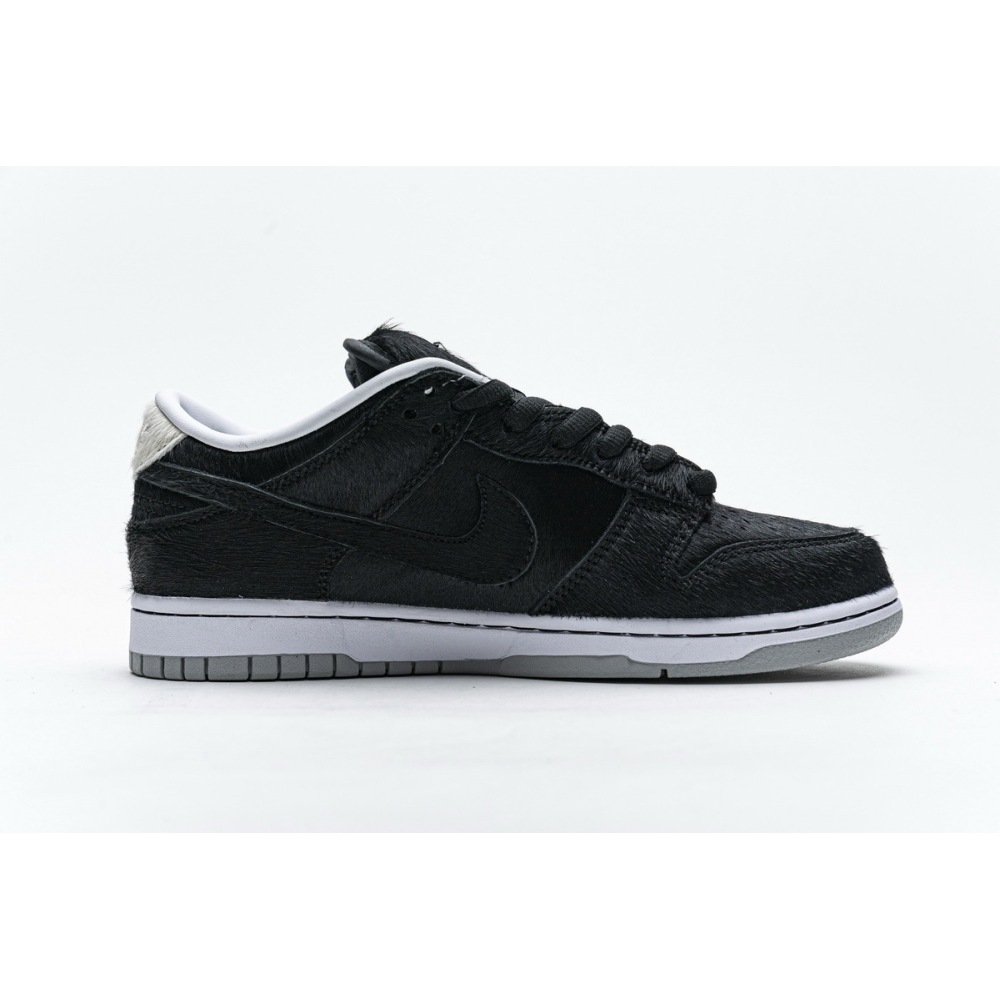 Nike SB Dunk Low Medicom Toy (2020)