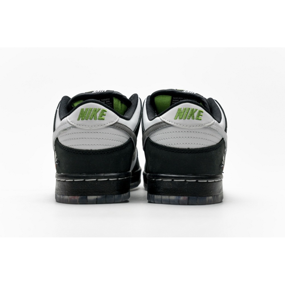 Nike SB Dunk Low Staple Panda Pigeon