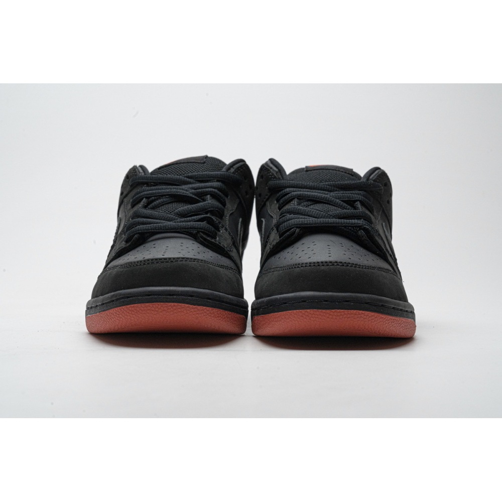 Nike SB Dunk Low Black Pigeon