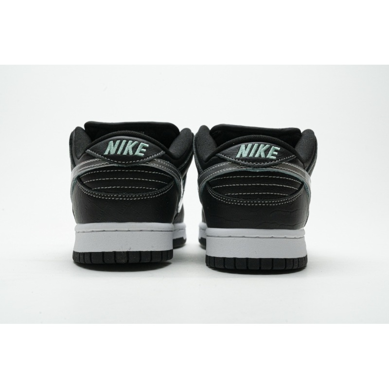 Nike SB Dunk Low Diamond Supply Co Black Diamond