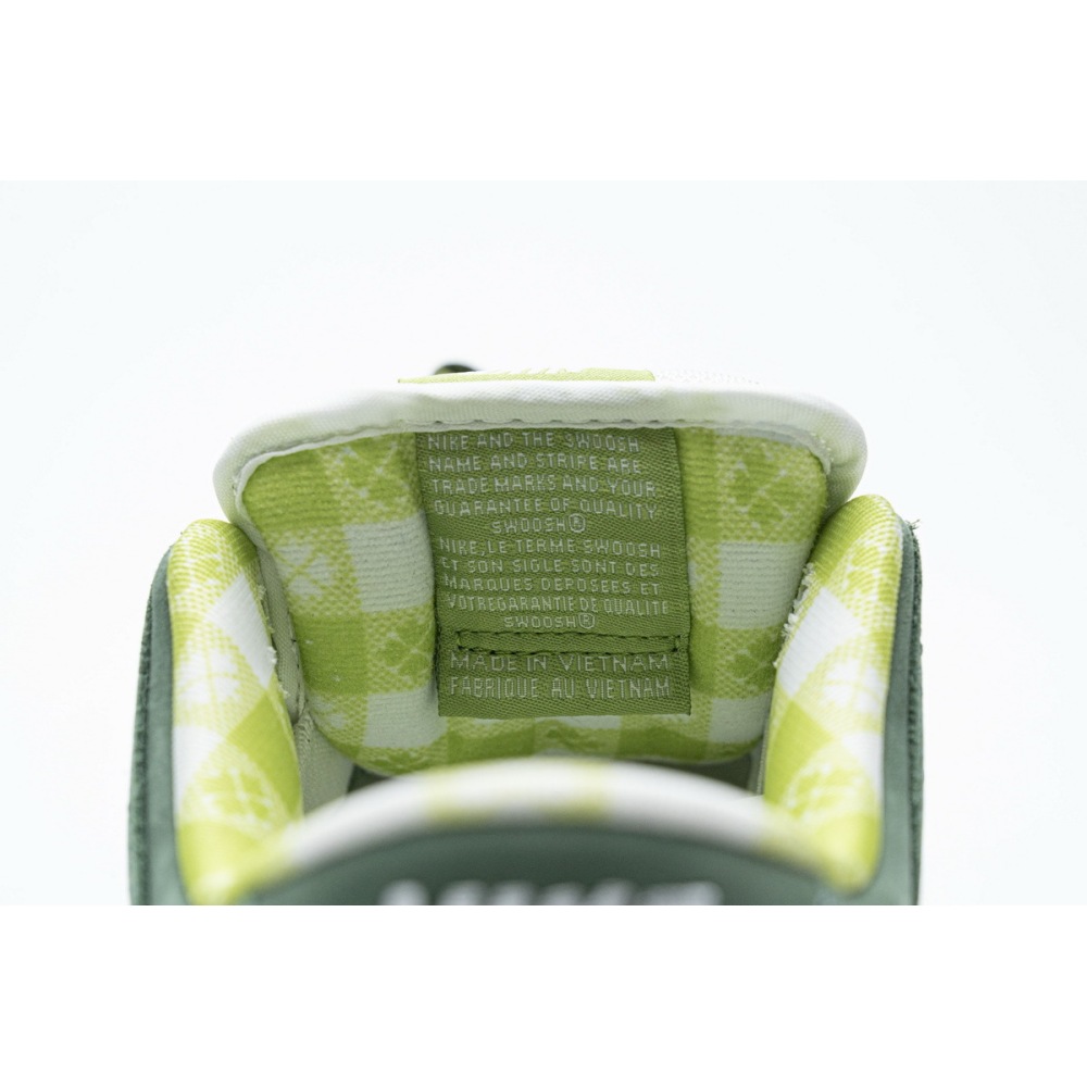 Nike SB Dunk Low Concepts Green Lobster (Regular Box)