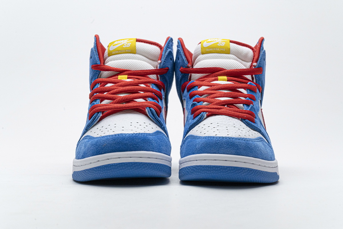 Nike SB Dunk High Doraemon