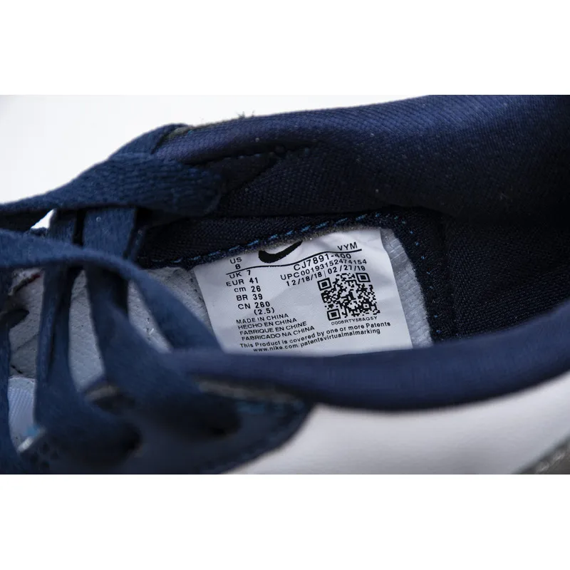 Air Jordan 1 Low SB Midnight Navy