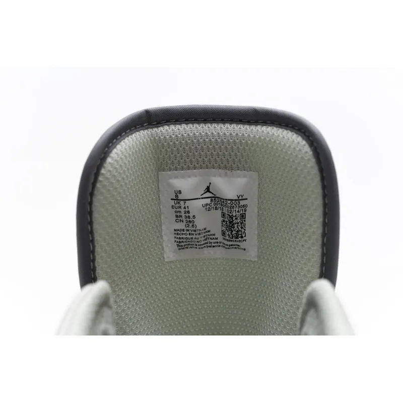 Air Jordan 1 Mid Light Bone
