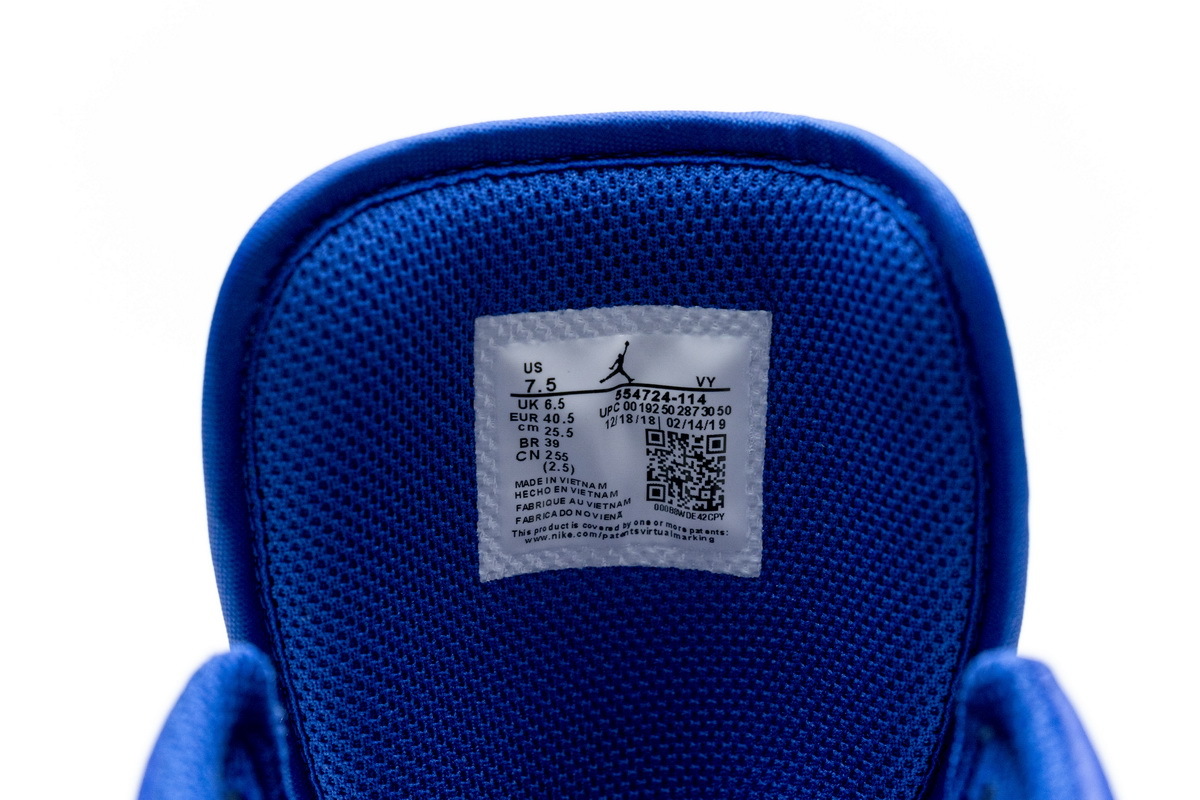 Air Jordan 1 Mid Hyper Royal