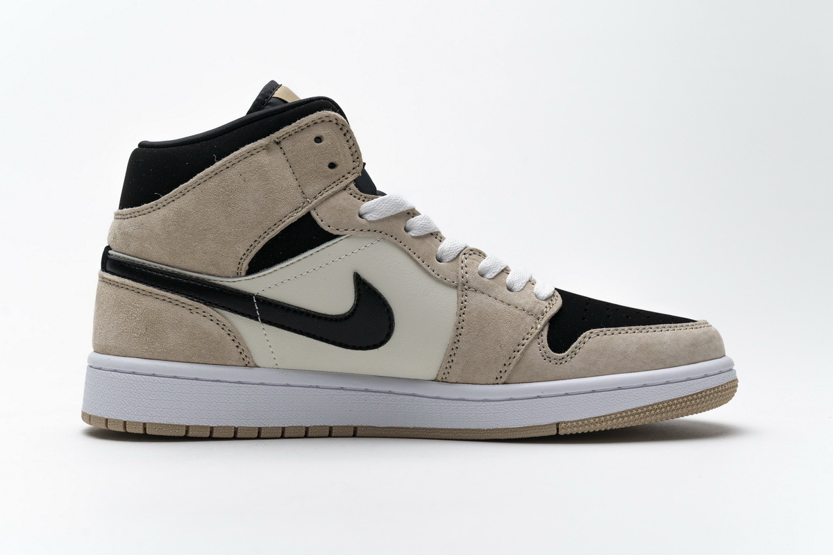 Air Jordan 1 Mid Barely Orange (W)