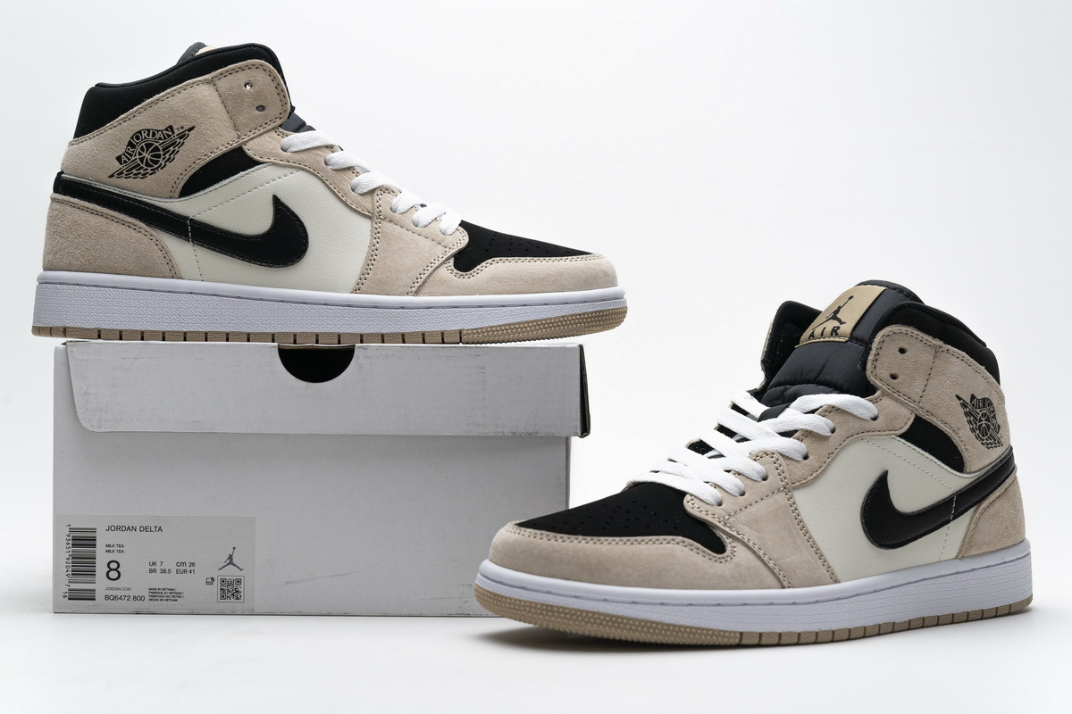 Air Jordan 1 Mid Barely Orange (W)