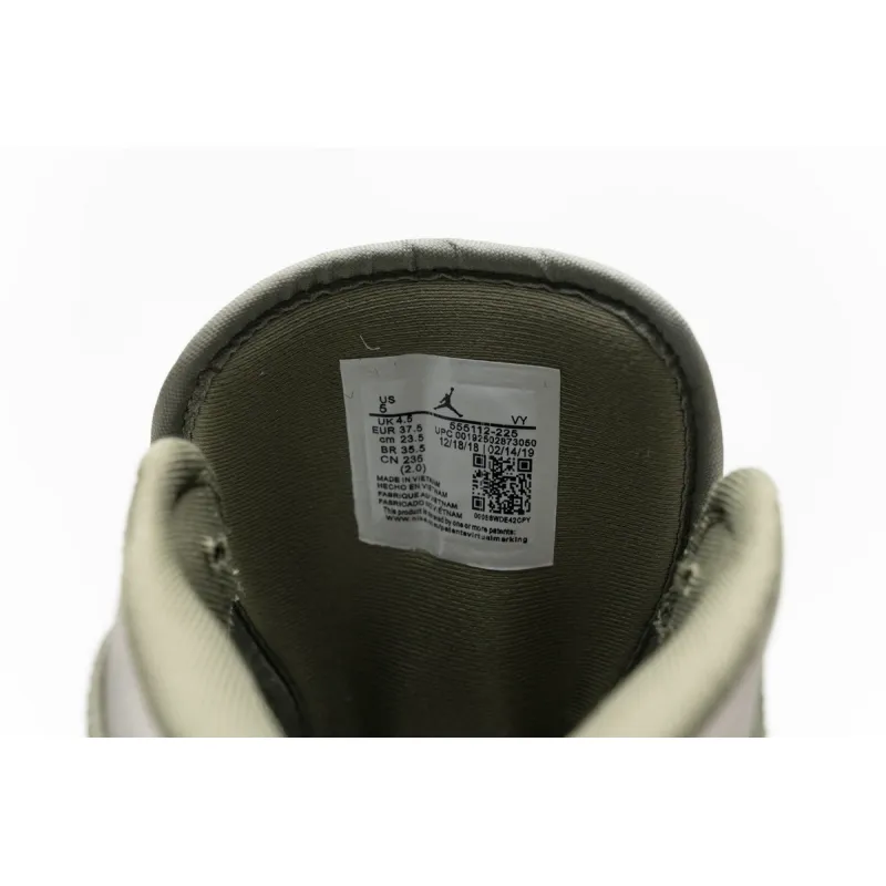 Air Jordan 1 Mid Trooper Bleached Coral (GS)