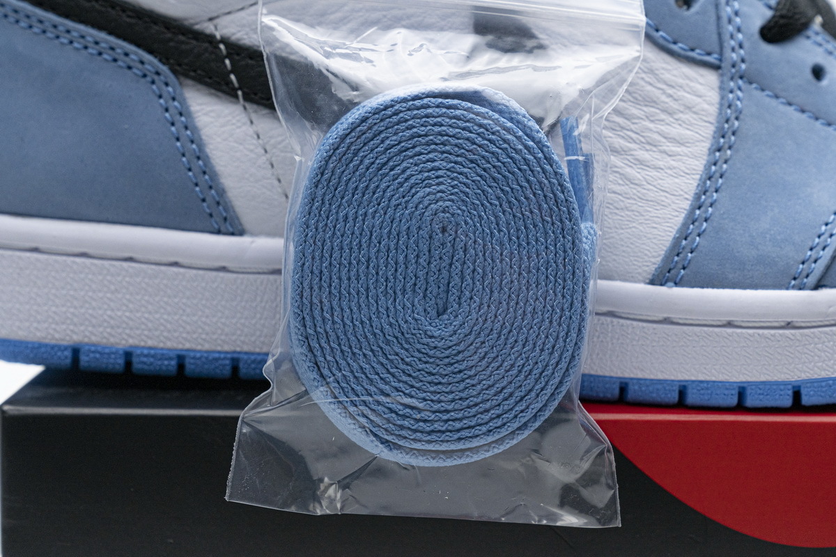 Air Jordan 1 Retro High White University Blue Black