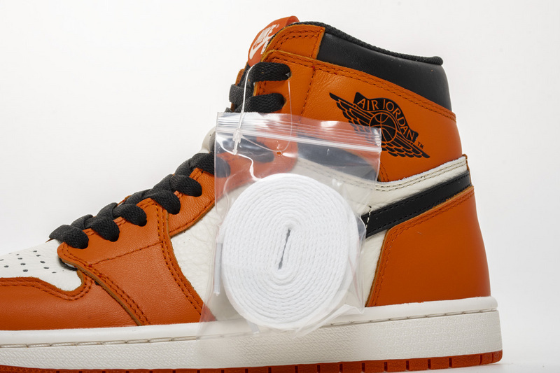 Air Jordan 1 Retro Reverse Shattered Backboard