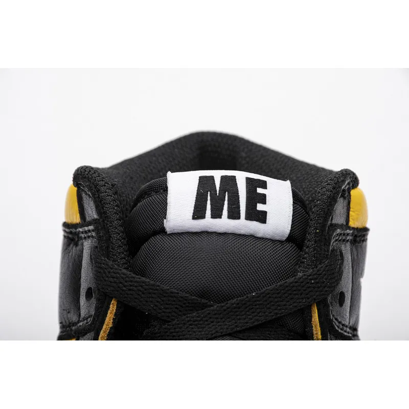 Air Jordan 1 Retro High 
