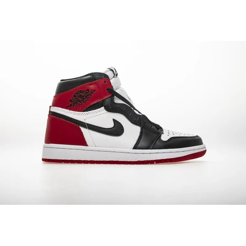 Air Jordan 1 Retro Black Toe (2016)