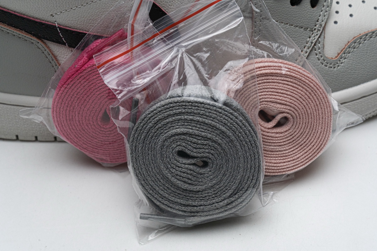 Air Jordan 1 Retro High OG Defiant SB NYC to Paris