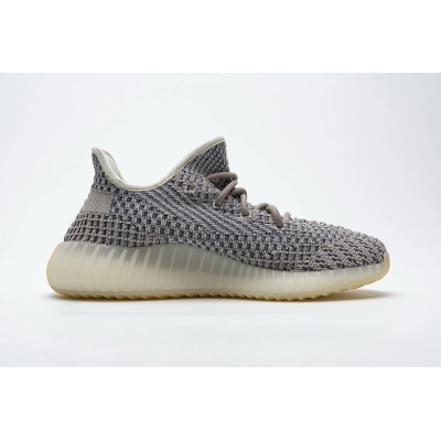 Yeezy Boost 350 V2  GY76582 02