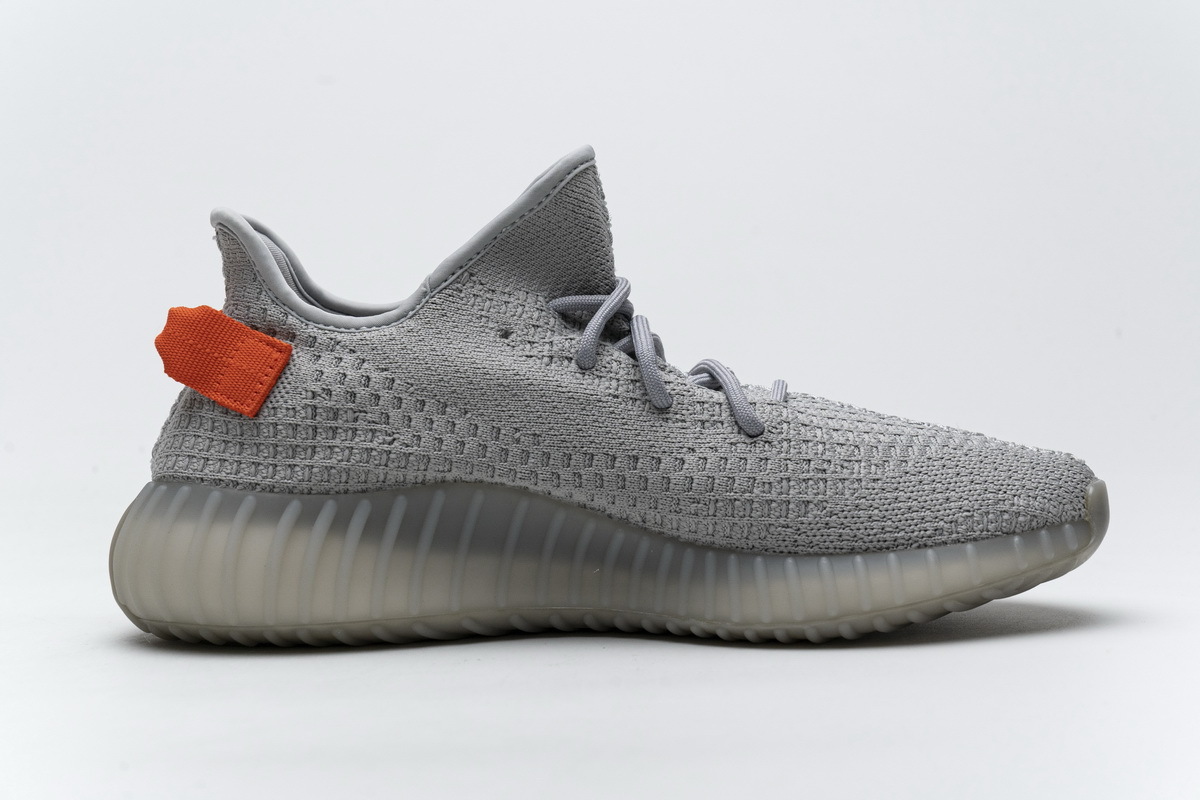 Yeezy Boost 350 V2 Tail Light