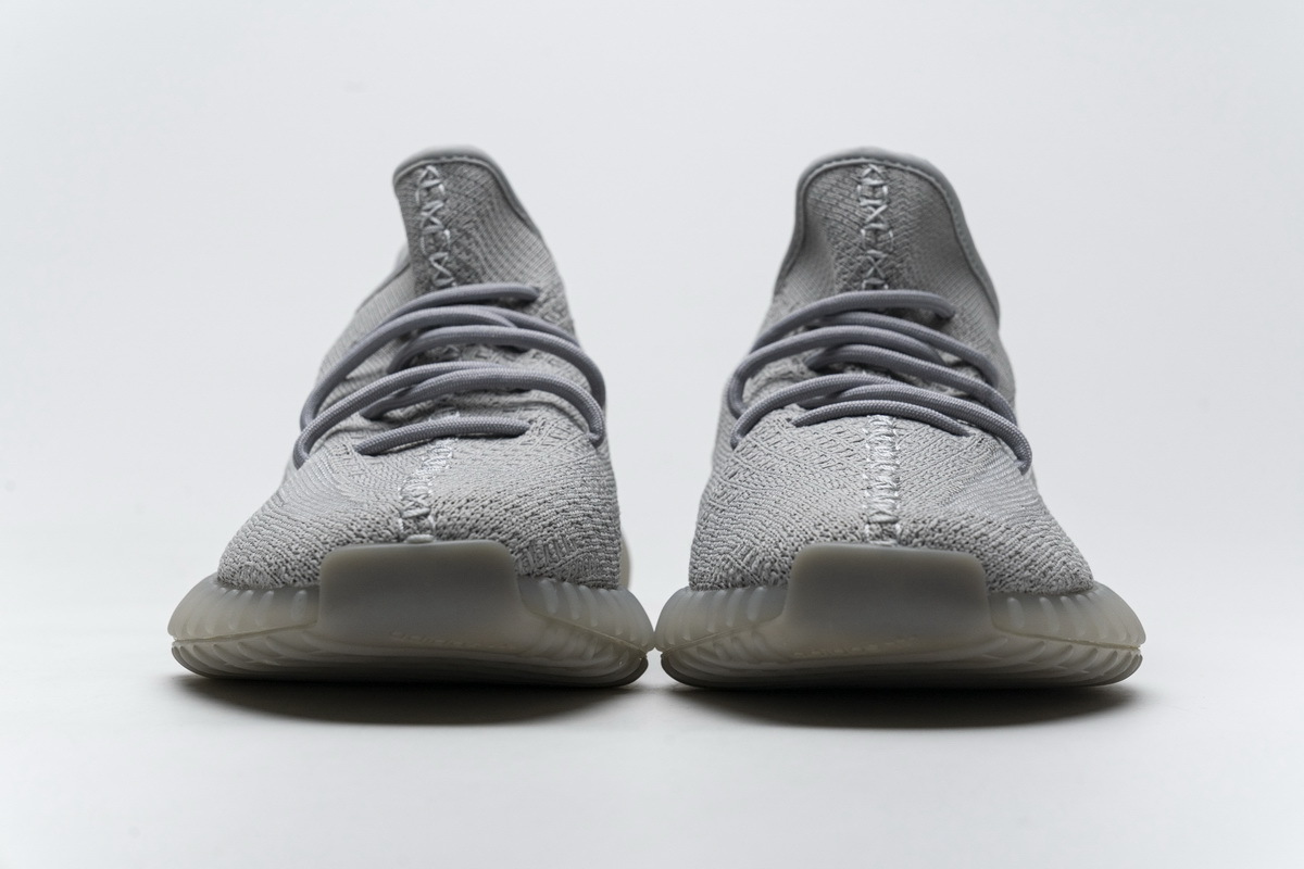 Yeezy Boost 350 V2 Tail Light