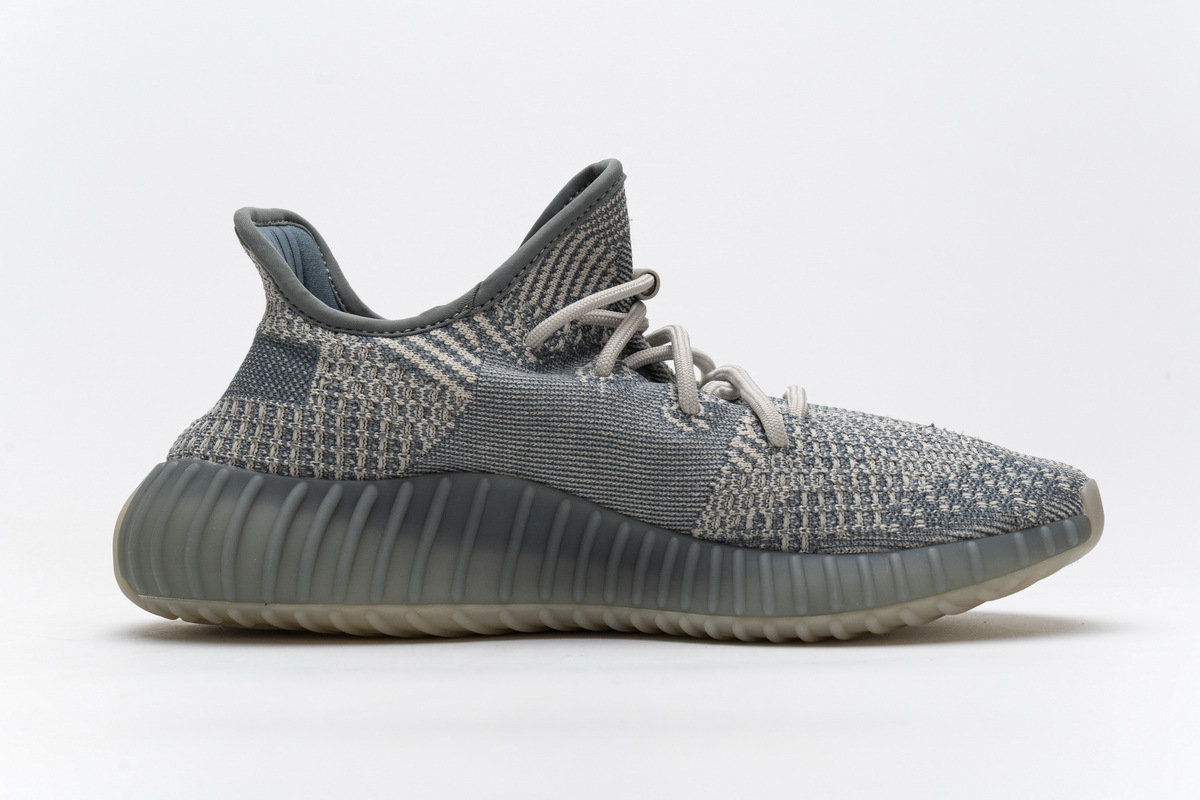 Yeezy Boost 350 V2 Israfil