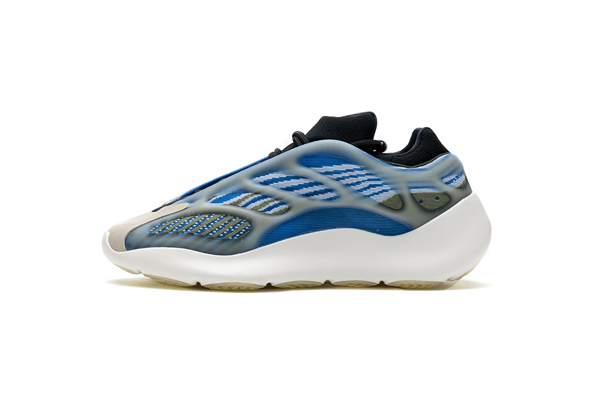 Yeezy 700 V3 Arzareth