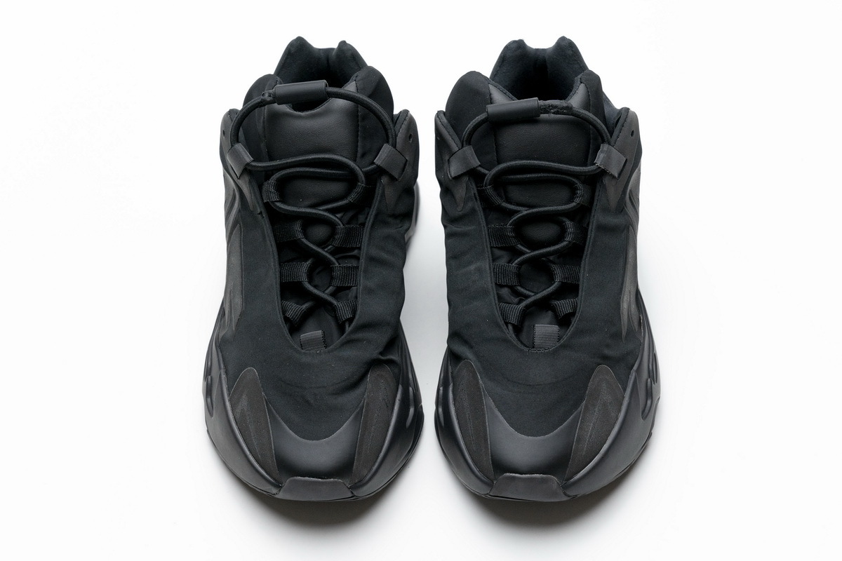 Yeezy Boost 700 MNVN Triple Black