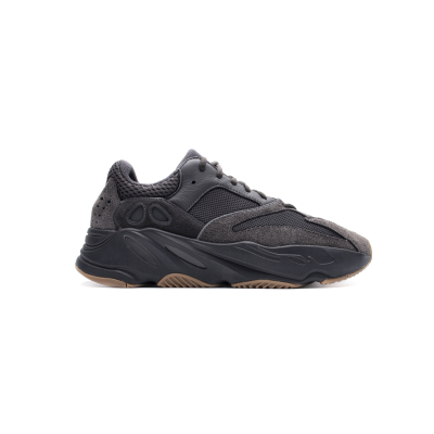 Yeezy Boost 700 Utility Black  FV5304 02