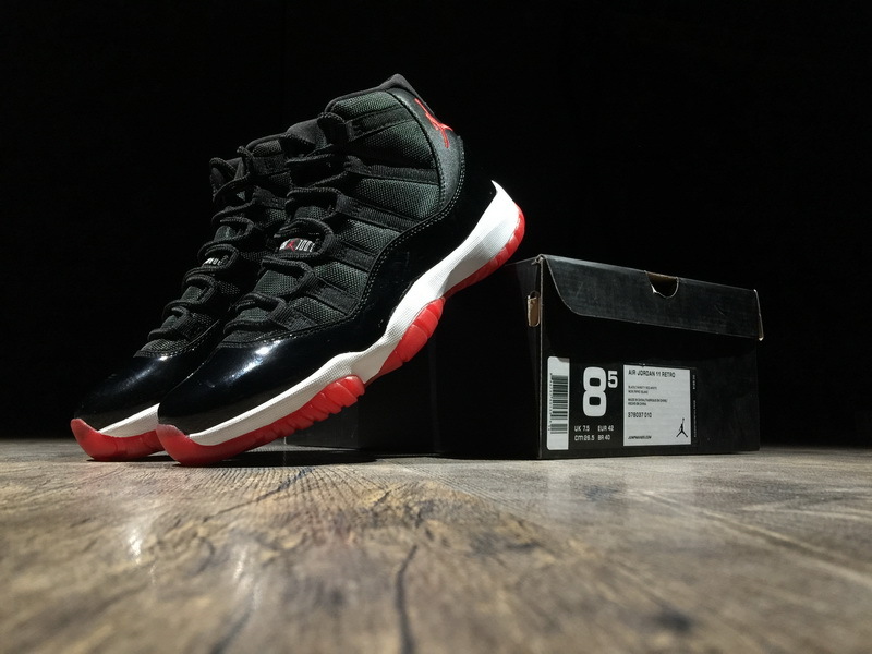 Air Jordan 11 Retro Low Bred