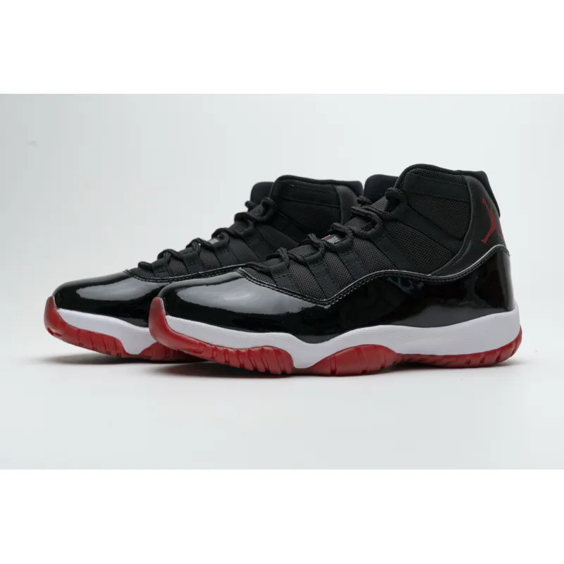 Air Jordan 11 Retro Playoffs Bred (2019)