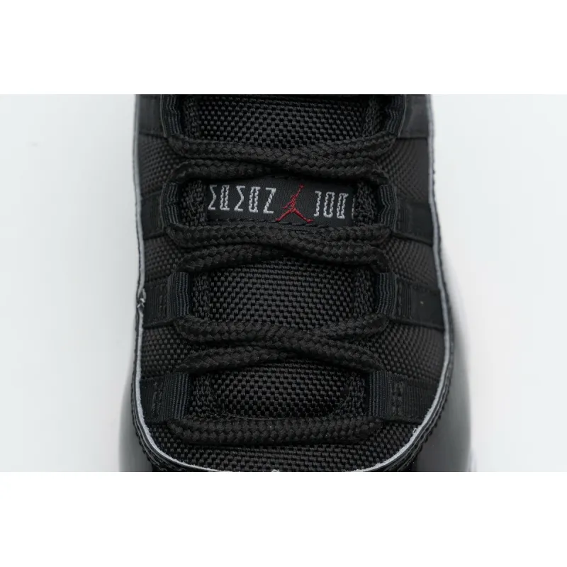 Air Jordan 11 Retro Playoffs Bred (2019)