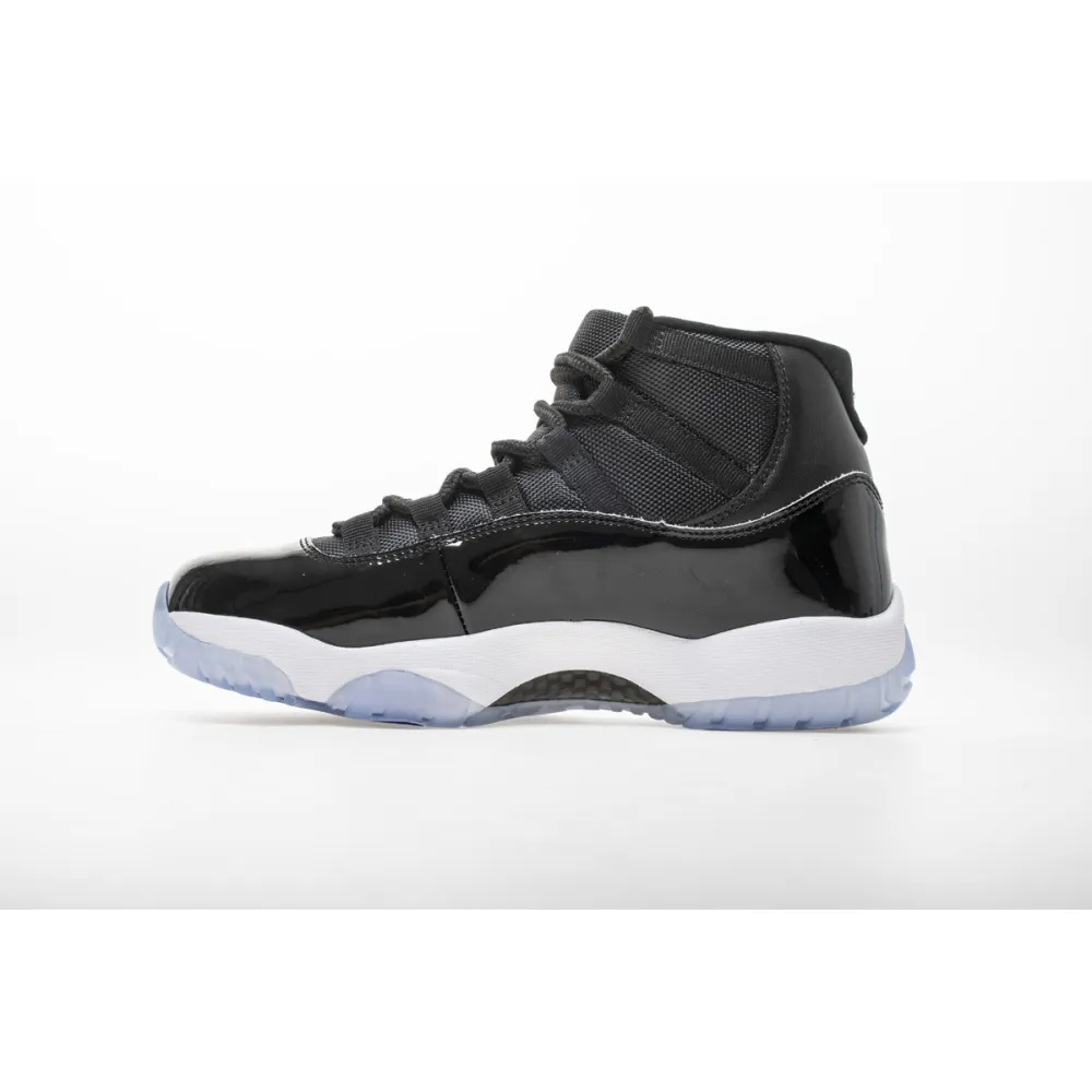 Air Jordan 11 Retro Space Jam (2016)