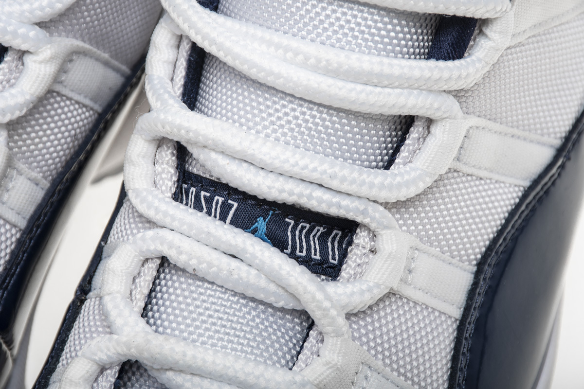 Air Jordan 11 Retro UNC Win Like 82