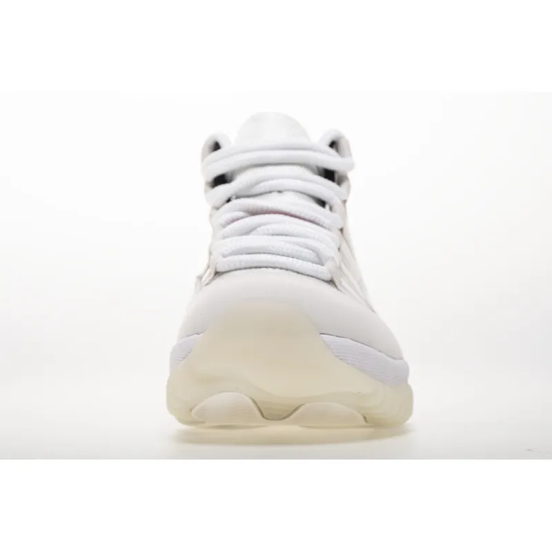 Air Jordan 11 Retro Platinum Tint