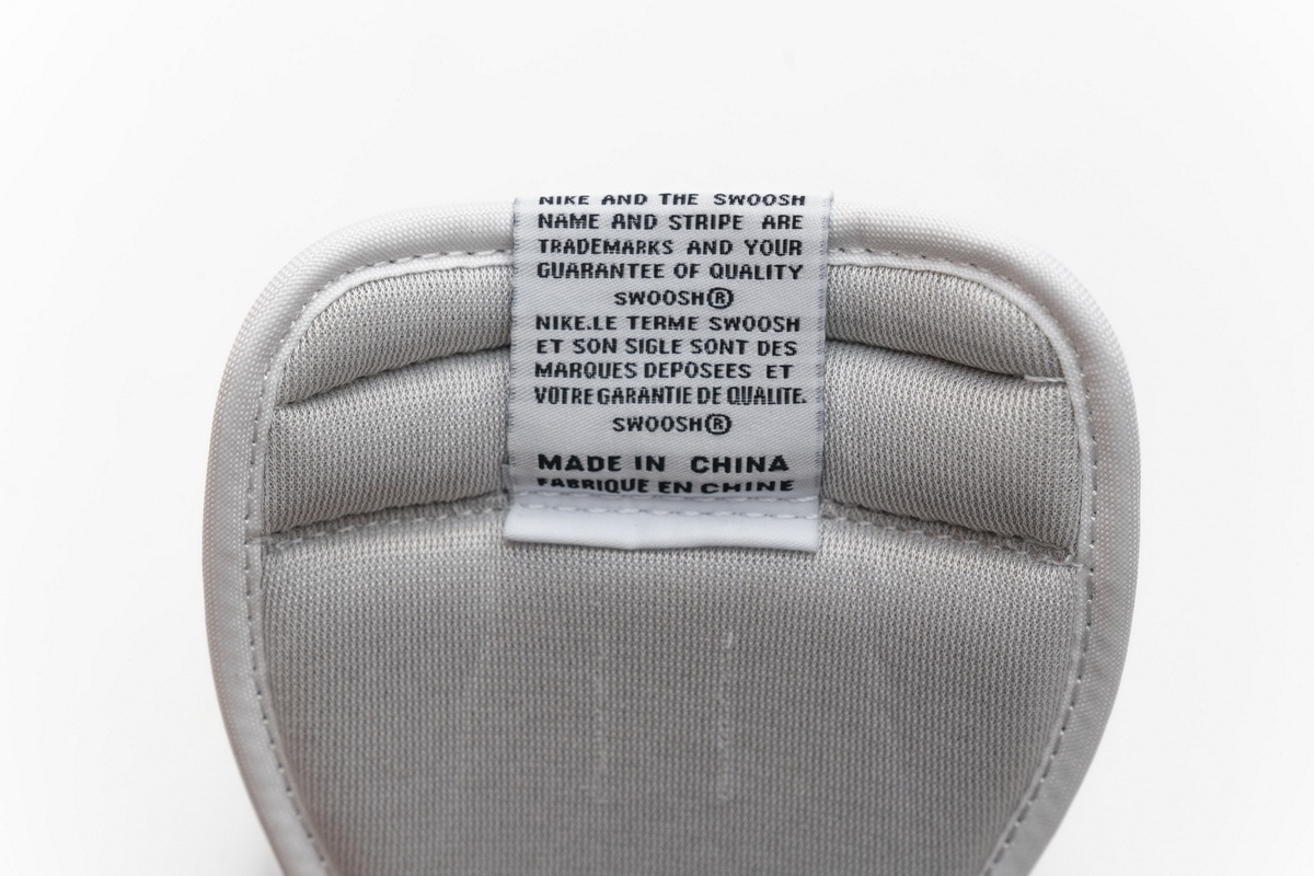 Air Jordan 1 Retro Black White (2014)