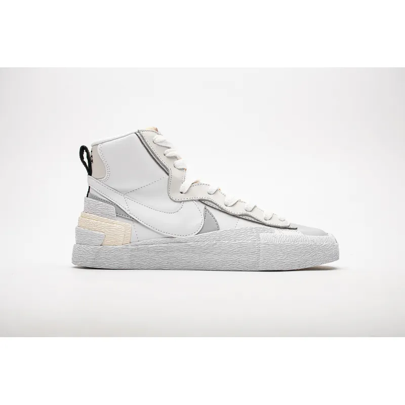 Nike Blazer Mid sacai White Grey