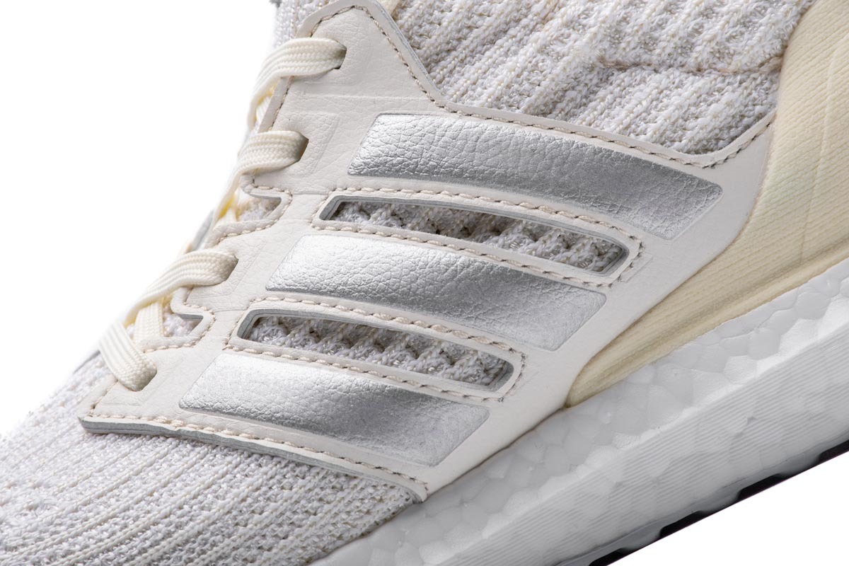 Adidas Ultra Boost 4.0 Game of Thrones House Targaryen White (W) EE3711