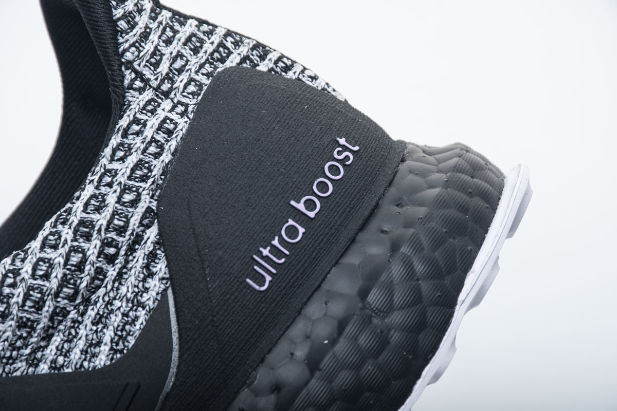 Adidas Ultra Boost 4.0 Breast Cancer Awareness