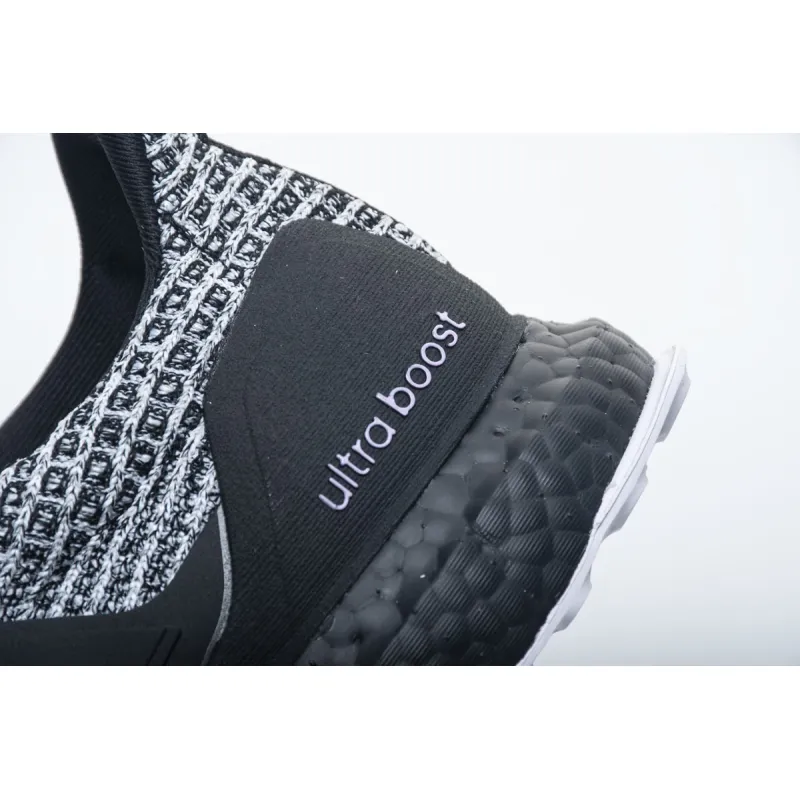 Adidas Ultra Boost 4.0 Breast Cancer Awareness