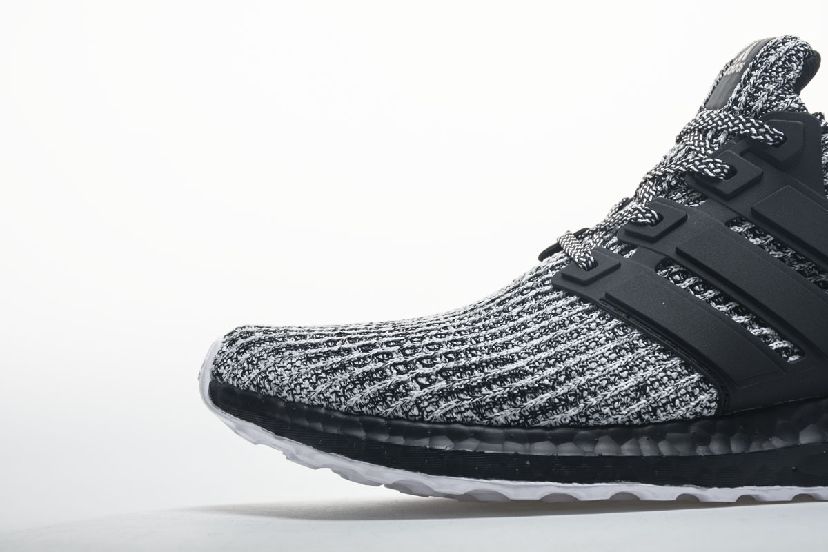 Adidas Ultra Boost 4.0 Breast Cancer Awareness