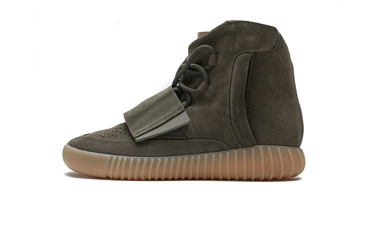 Yeezy Boost 750 Light Brown Gum (Chocolate)