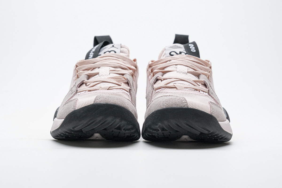 Jordan Delta Crimson Tint