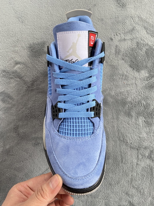 Air Jordan 4 SE University Blue
