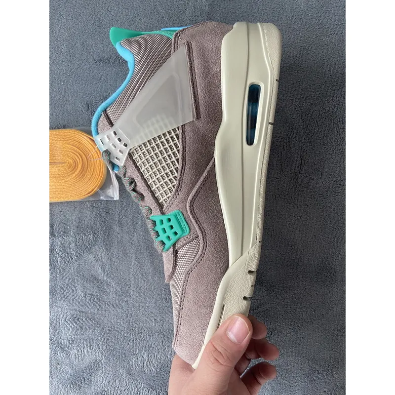 Air Jordan 4 Retro SP 30th Anniversary Union Taupe Haze