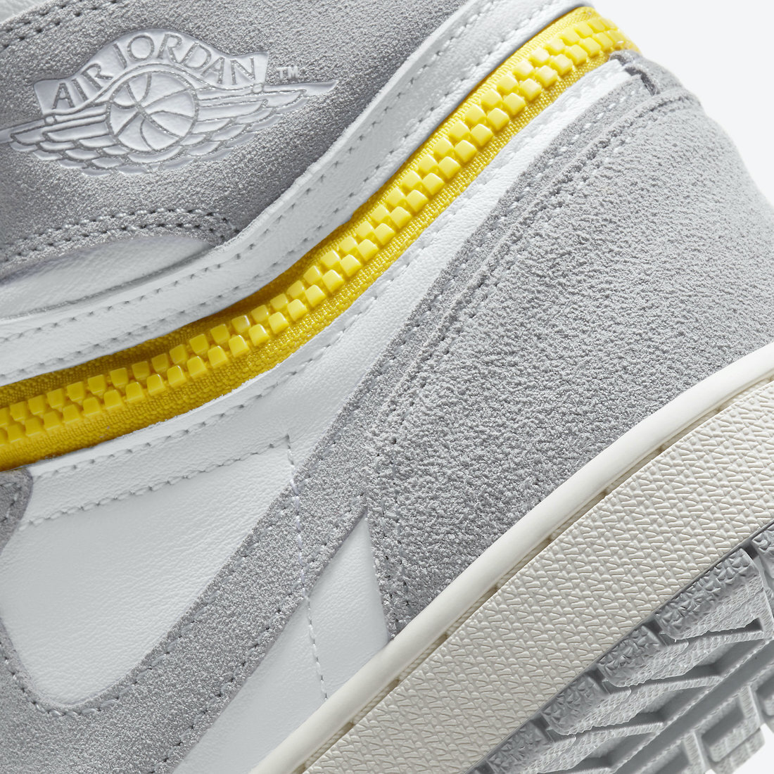 Air Jordan 1  High Switch Light Smoke