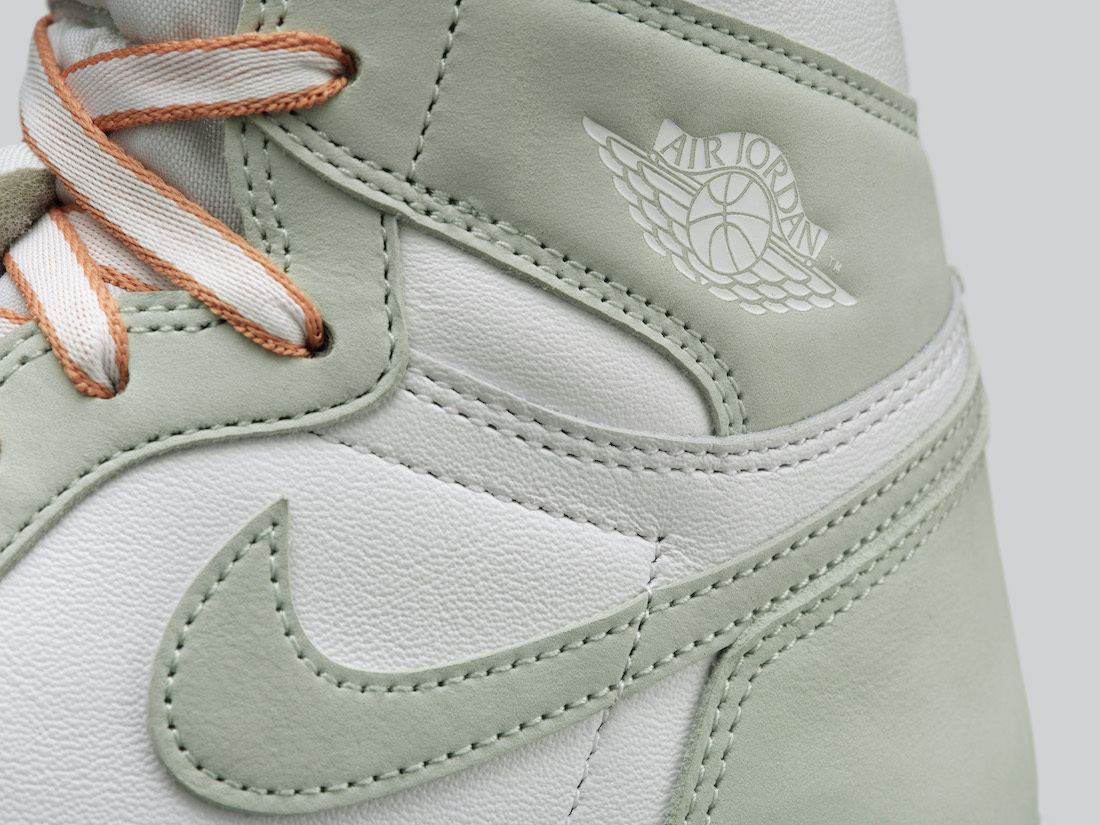 Air Jordan 1  High OG Seafoam (W)