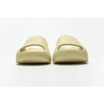 Yeezy Slide DESSAN 