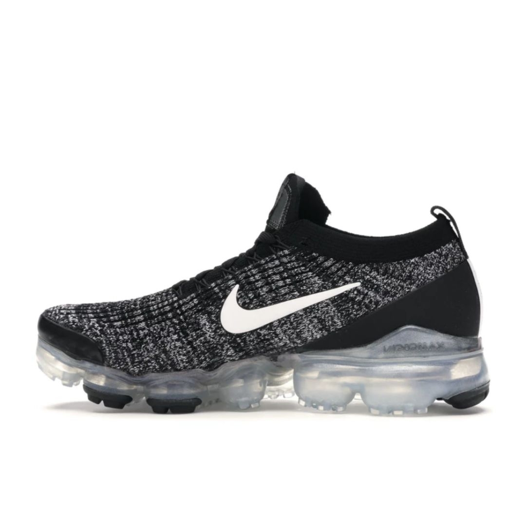 Nike Air VaporMax Flyknit 3 Oreo