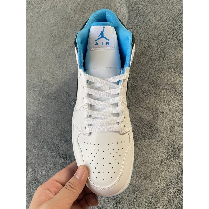 Air Jordan 1 Mid Laser Blue