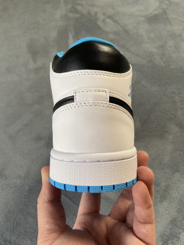 Air Jordan 1 Mid Laser Blue