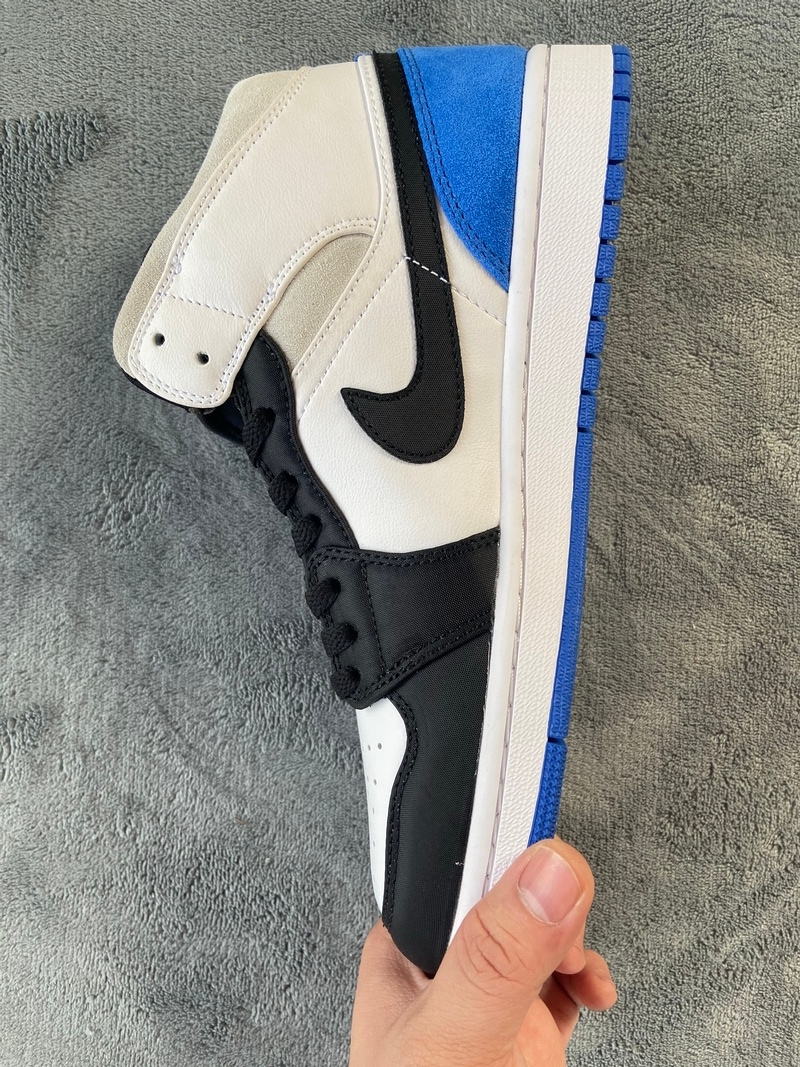 Air Jordan 1 Mid SE Union Royal