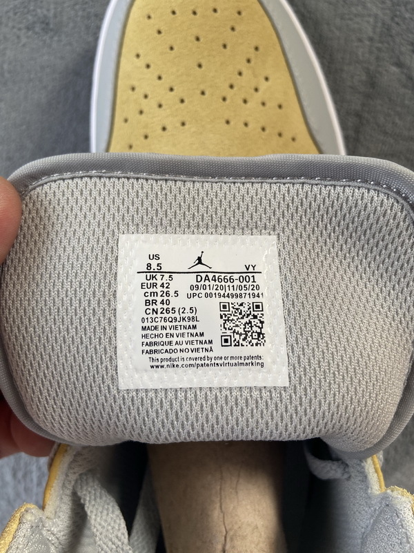 Air Jordan 1 Mid Mixed Textures Yellow