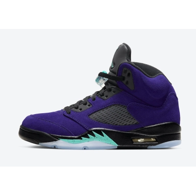 Air Jordan 5 Retro Alternate Grape 136027-500 01